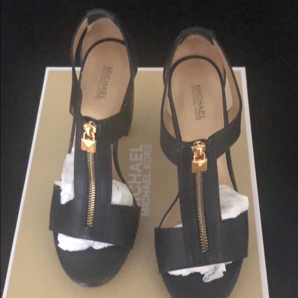 Leather Sandals Black Like New